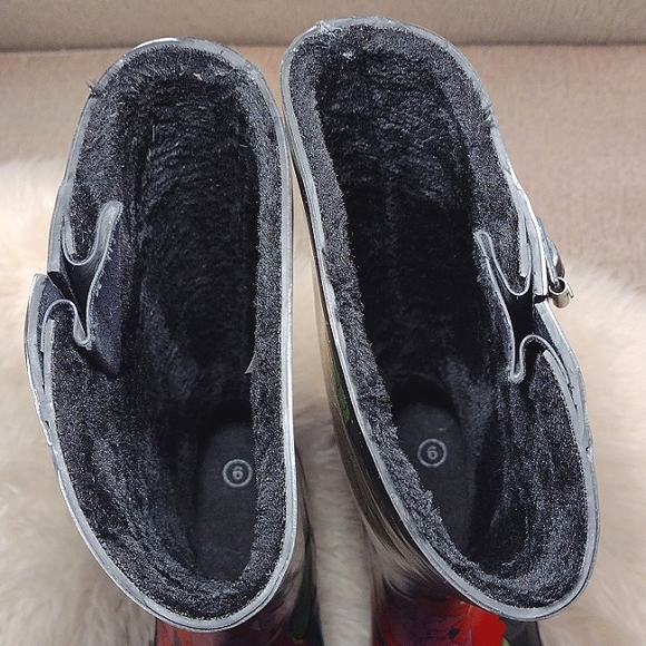 Sakroots floral faux fur lined rain boots - Picture 7 of 15